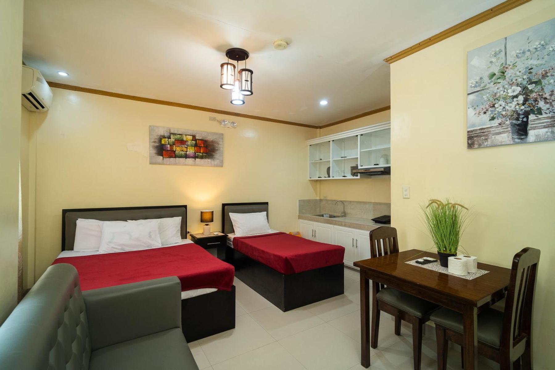 Mifana Suites - Panglao Island Dauis Buitenkant foto